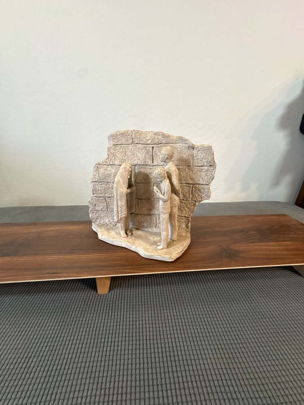 Vintage 1987 Austin Productions Wailing Wall Sculpture